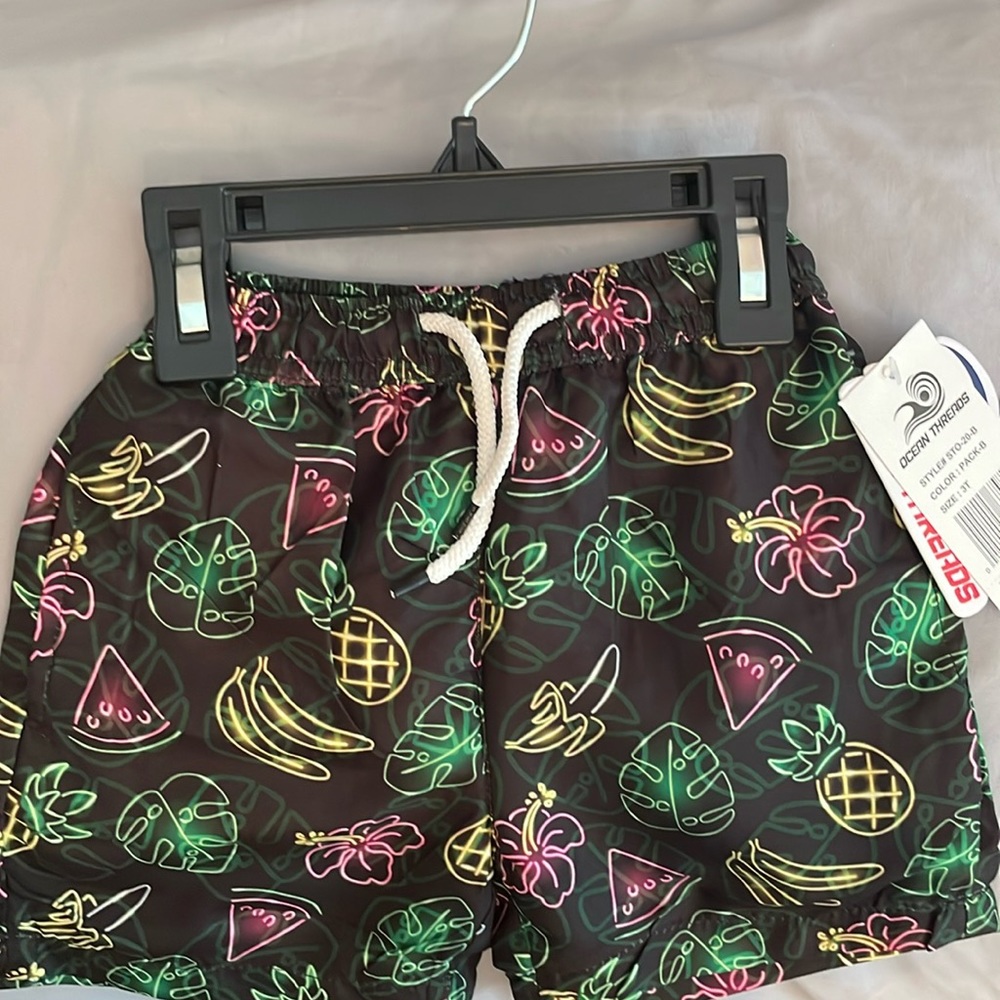 💙NWT Ocean Threads Sz 3T Swim shorts 💙